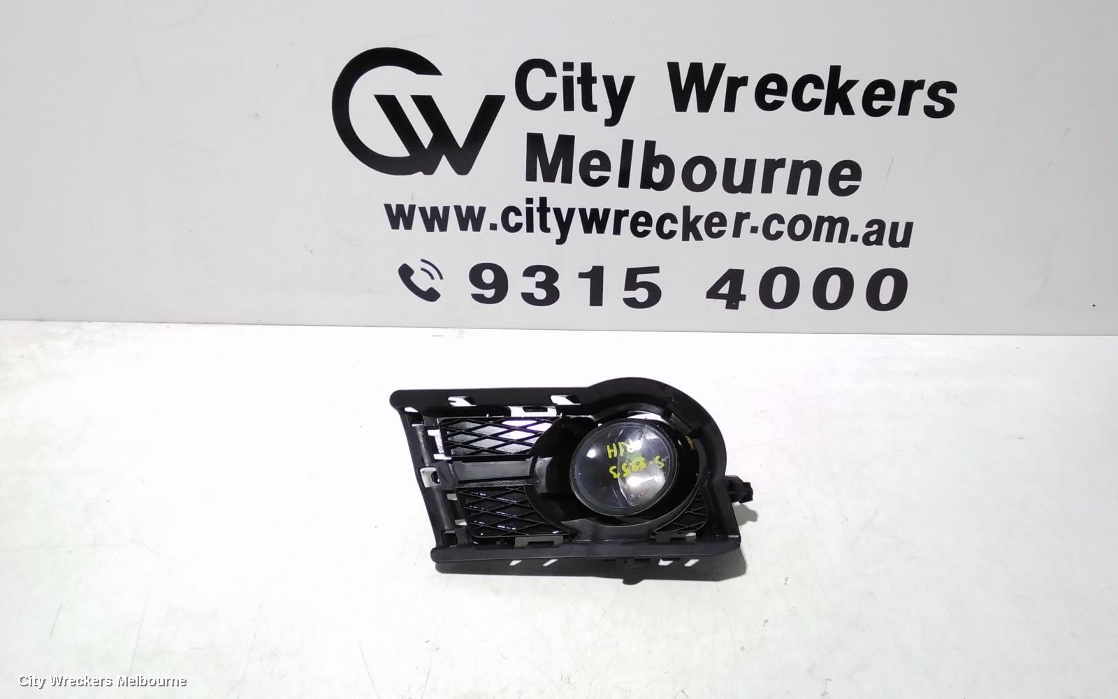 VOLKSWAGEN TIGUAN RIGHT INDICATOR/FOG/SIDE, BUMPER FOGLAMP, 5N, 05/2008 - 06/2011 - Image 1