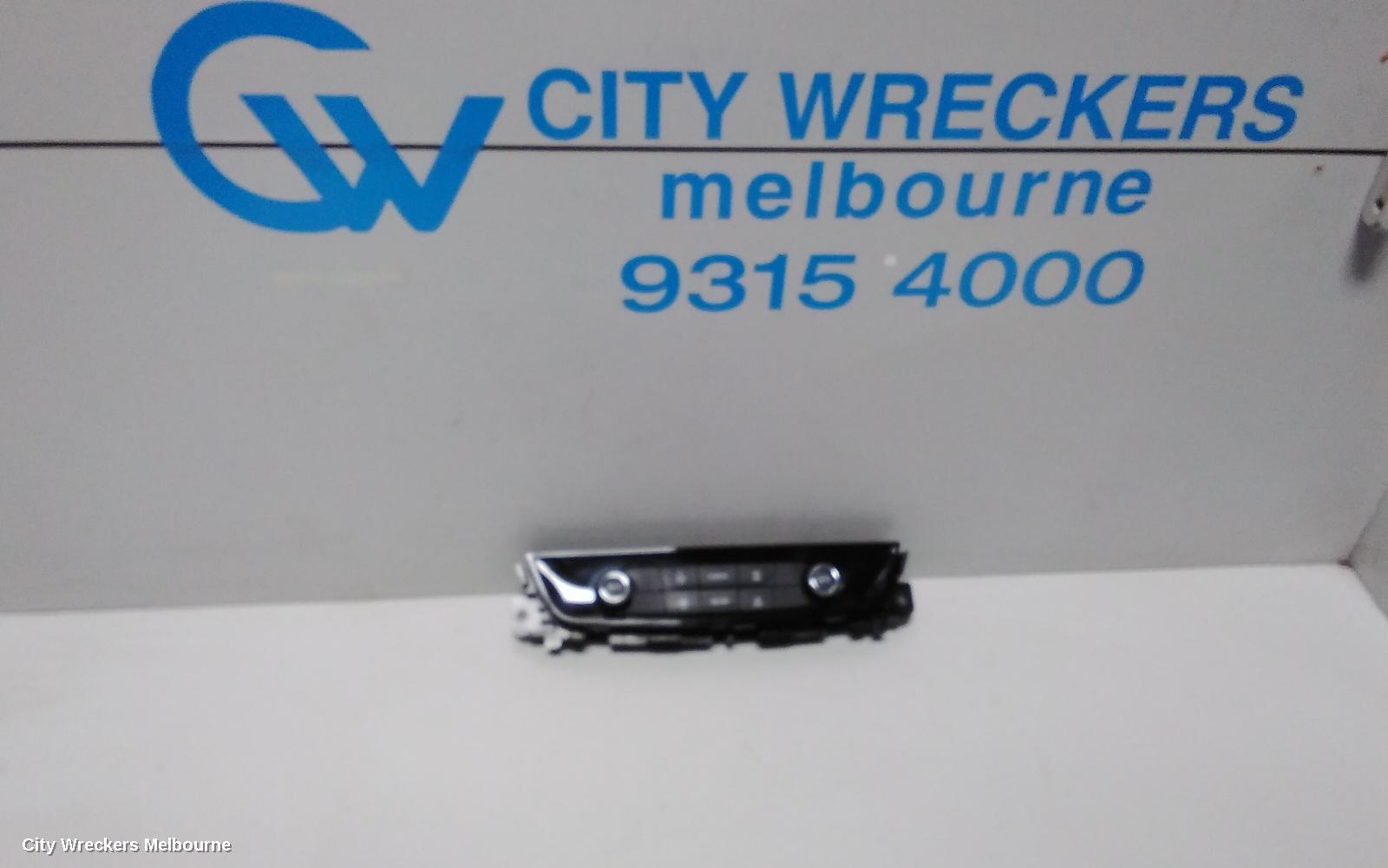HOLDEN COMMODORE HEATER/AC CONTROLS, DUAL CLIMATE CONTROL, NON HEATED SEAT TYPE, ZB, 10/2017 - 12/2020 - Image 1