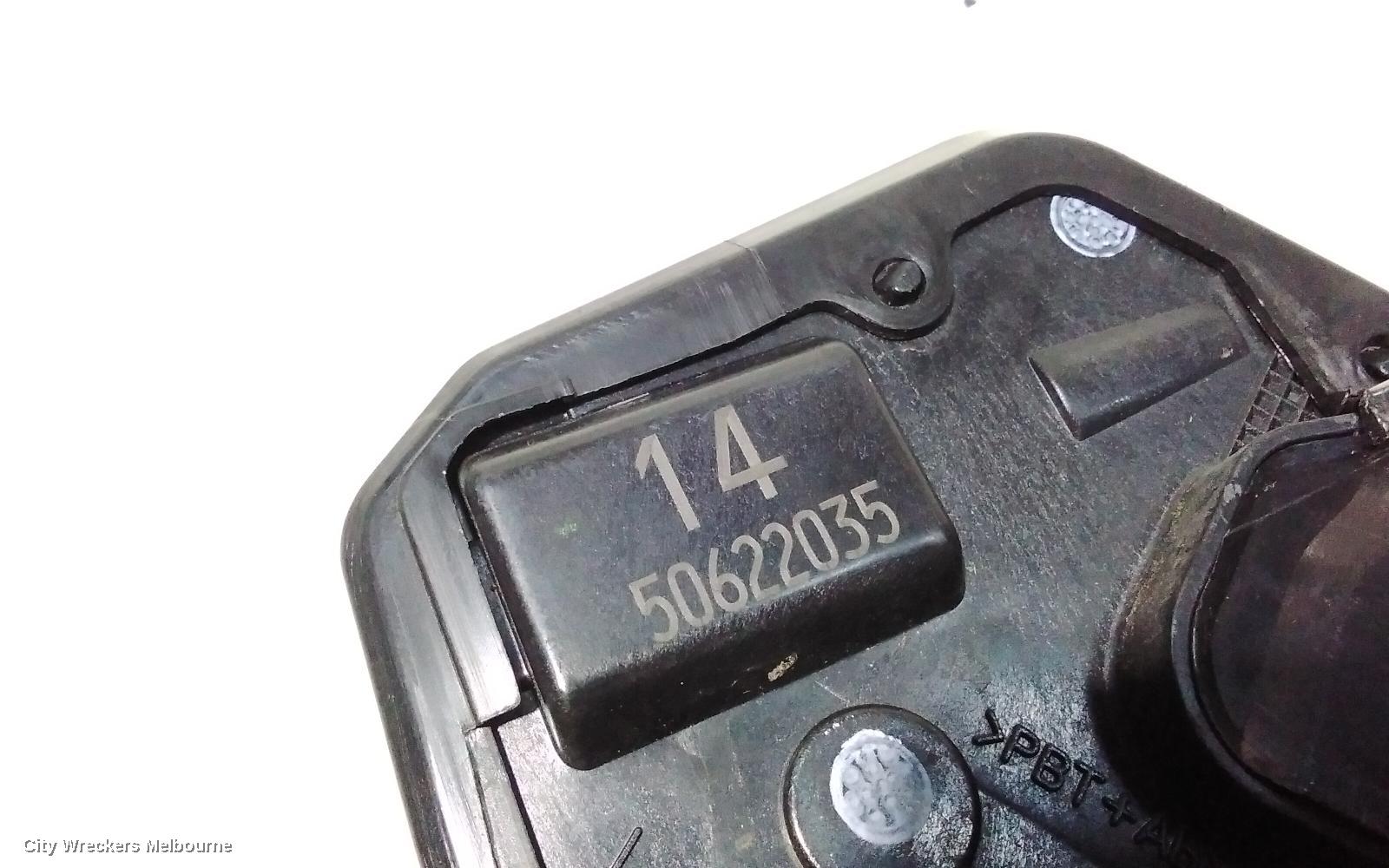 LEXUS ES300 (92-05) DOOR/BOOT/GATE LOCK, MCV30, LEFT REAR DOOR LOCK, 10/2001 - 12/2005 - Image 3