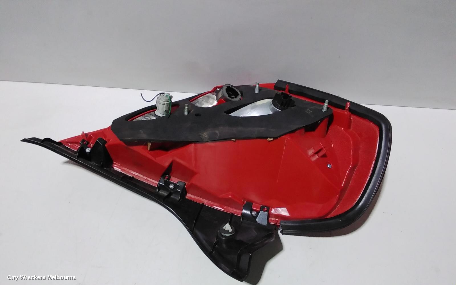 NISSAN MAXIMA RIGHT TAILLIGHT, J31, LENS# 4969, 02/2002 - 12/2005 - Image 3