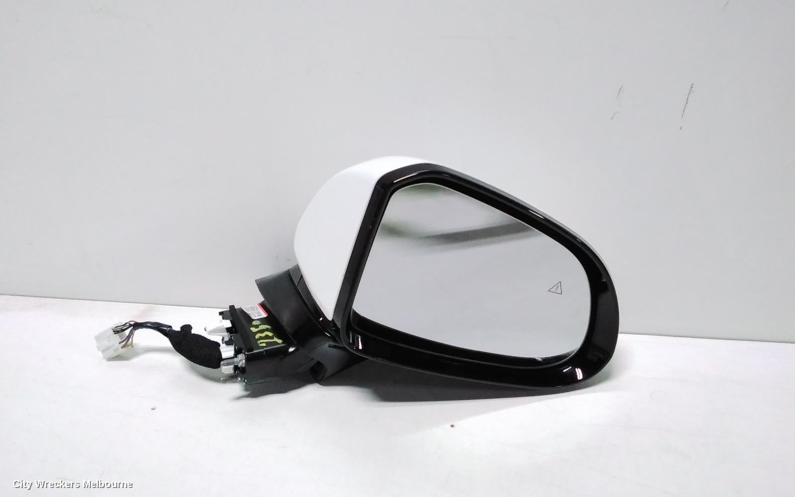 HYUNDAI SANTA FE RIGHT DOOR MIRROR, TM, POWER FOLD, NON AUTO DIPPING TYPE, 10/2020 ONWARDS - Image 1