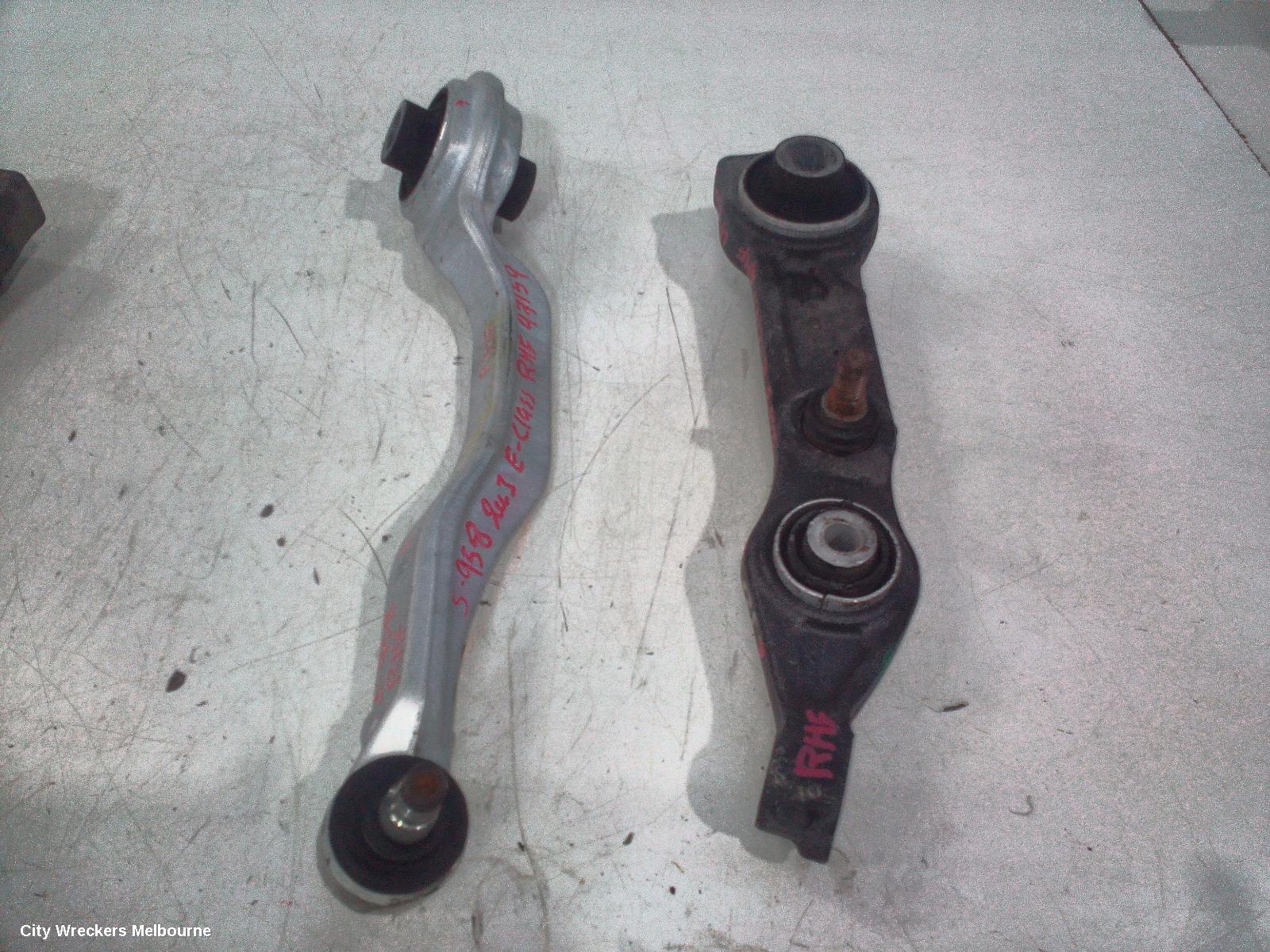 MERCEDES E CLASS RIGHT FRONT LOWER CONTROL ARM, W211, 08/2002 - 08/2009 - Image 2