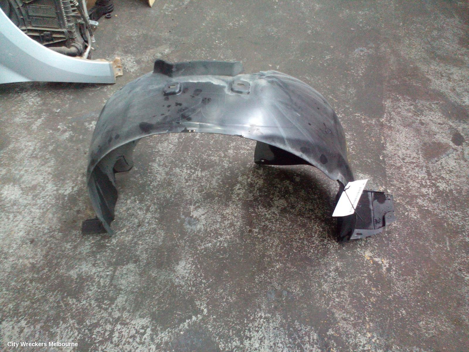 HOLDEN CRUZE RIGHT GUARD LINER, FRONT, JH, SEDAN/HATCH, 03/2011 - 01/2017 - Image 1