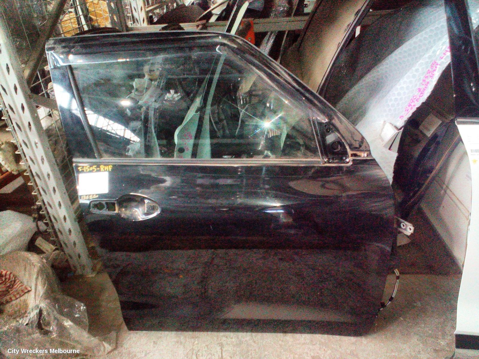 SUZUKI SWIFT RIGHT FRONT DOOR, AZ, 04/2017 - 03/2025 - Image 1