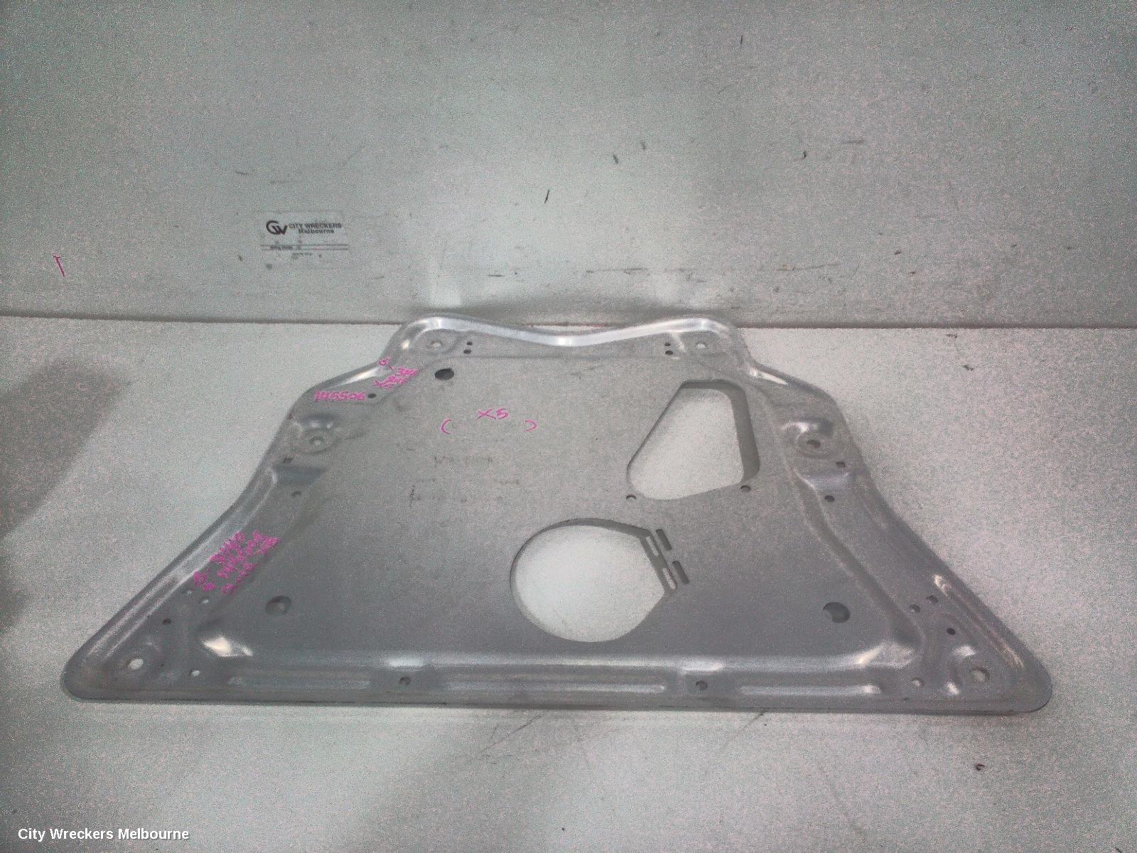 BMW X5 LOWER ENGINE SPLASH TRAY, STONE TRAY, STANDARD, E70, 12/2006 - 08/2013 - Image 1