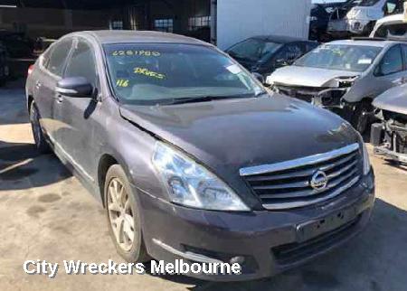 NISSAN MAXIMA LEFT FRONT DOOR, J32, 06/2009 - 09/2014 - Image 2