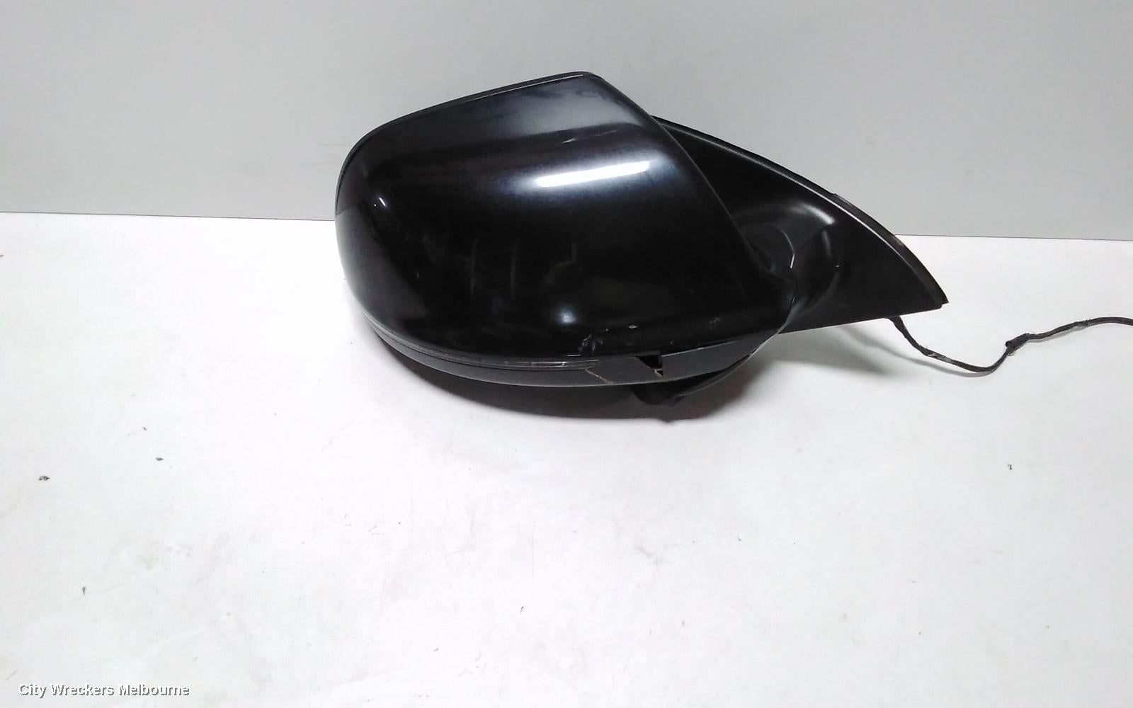 AUDI Q7 RIGHT DOOR MIRROR, 4L, MANUAL FOLD, NON INDICATOR, NON MEMORY & NO LANE CHANGE ASSIST TYPE, 09/2006 - 09/2009 - Image 3