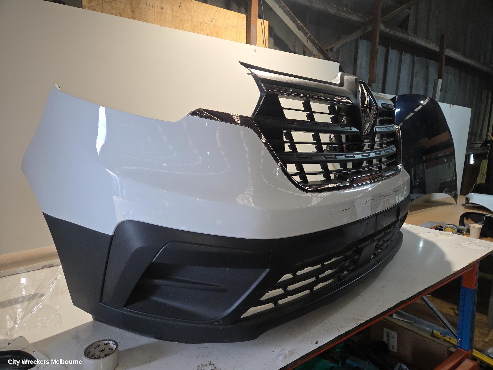 RENAULT TRAFIC FRONT BUMPER, X82, BUMPER BAR, NON PARK SENSOR TYPE, BLACK, 01/2022 ONWARDS - Image 1