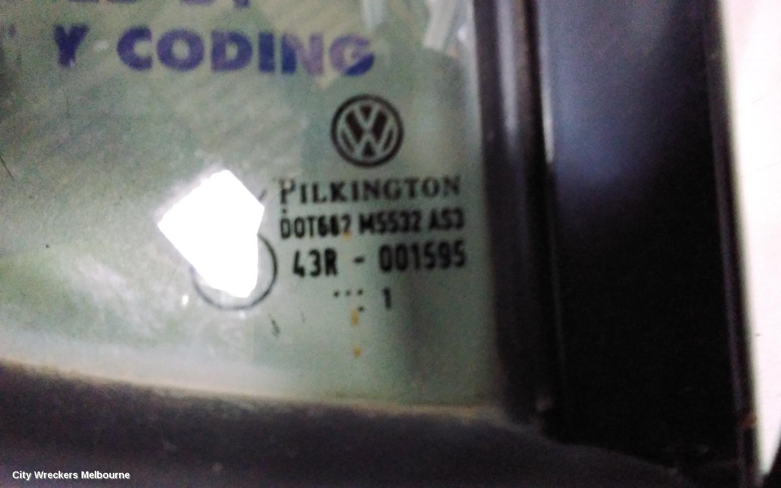 VOLKSWAGEN AMAROK RIGHT REAR 1/4 DOOR GLASS, 2H, 12/2010 ONWARDS - Image 3