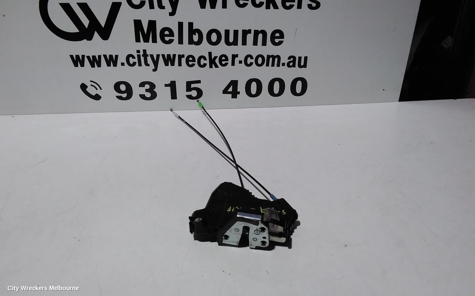 TOYOTA ESTIMA DOOR/BOOT/GATE LOCK, RH FRONT, XR50, 05-19 - Image 1