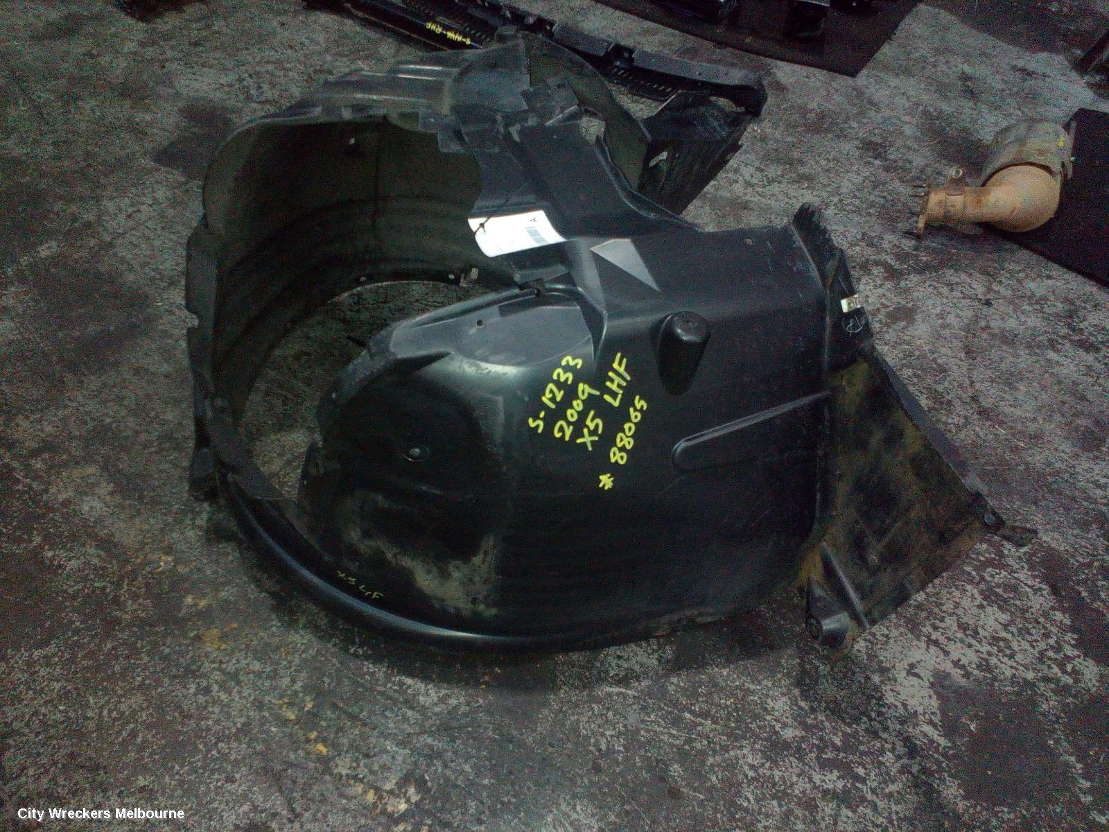 BMW X5 LEFT GUARD LINER, E70, 12/2006 - 08/2013 - Image 2