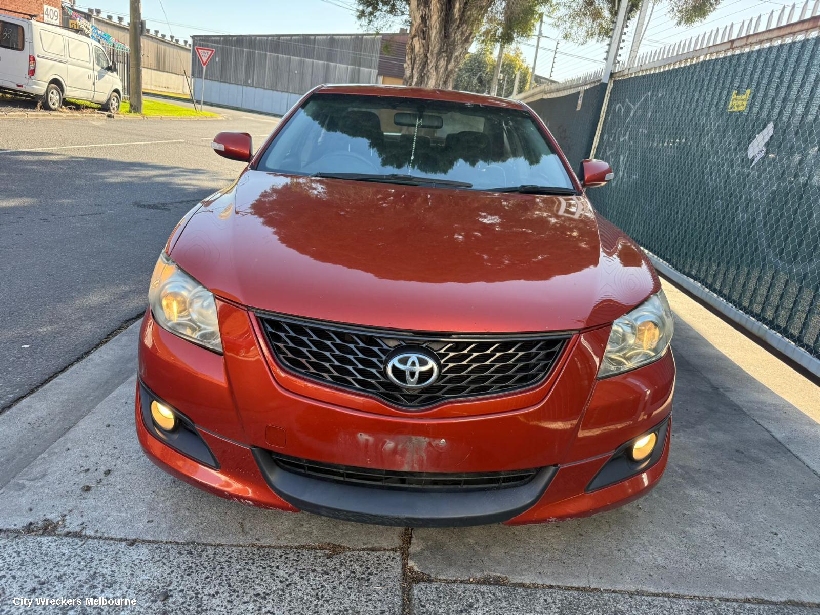 TOYOTA AURION LEFT GUARD, GSV40R, 10/2006 - 03/2012 - Image 2