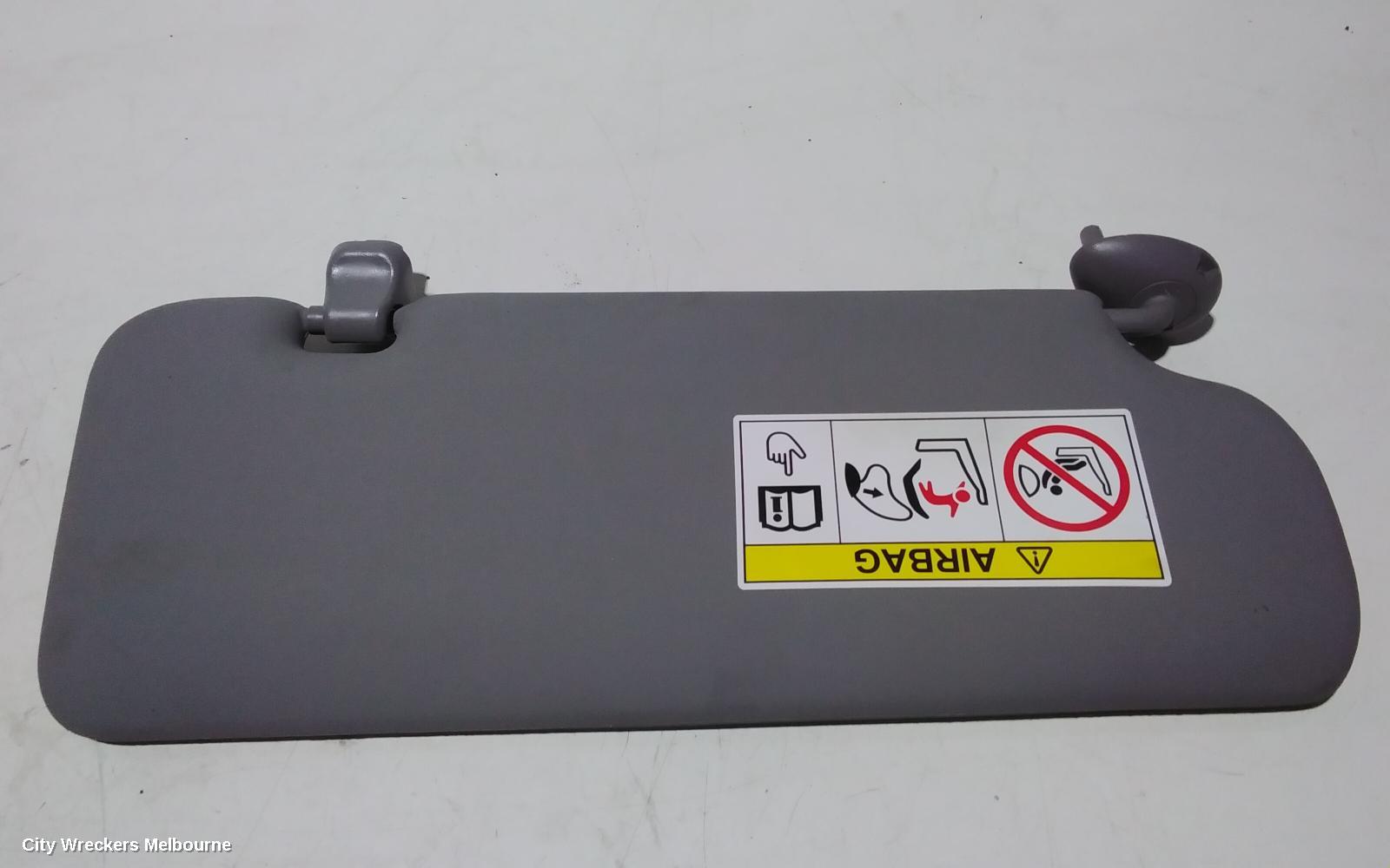 HONDA CRV SUNVISOR, RW, 05/2017 - 08/2023 - Image 3