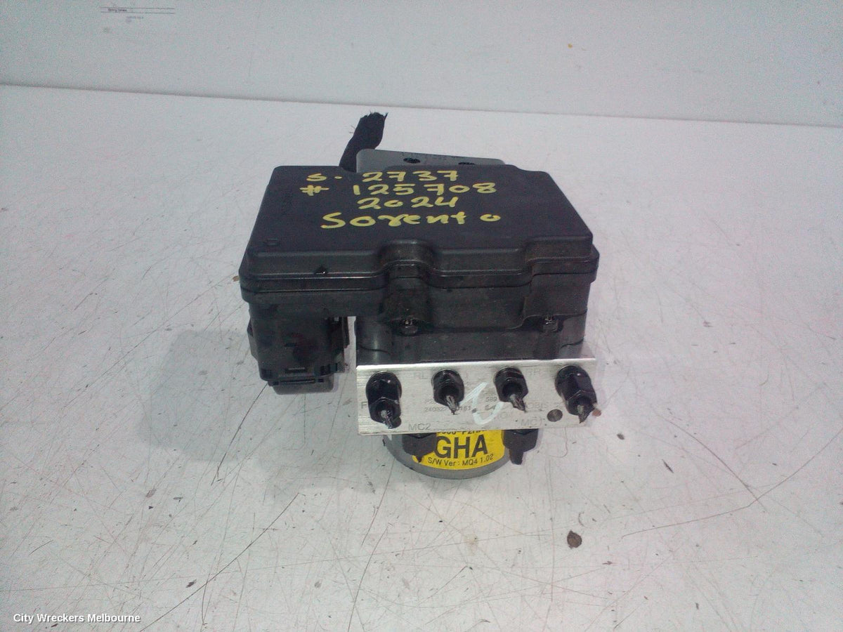 KIA SORENTO ABS PUMP/MODULATOR, MQ4, P/N 58910P2300, 02/2020 ONWARDS - Image 2