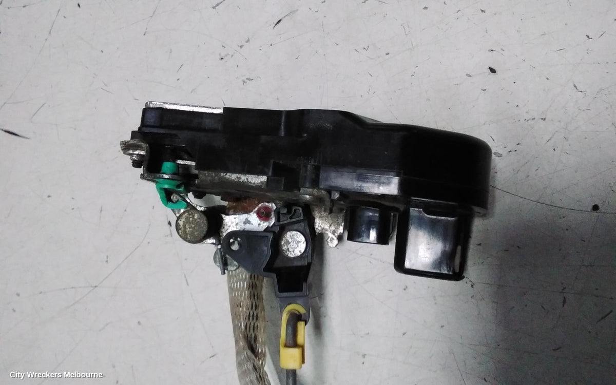 CHRYSLER 300C DOOR/BOOT/GATE LOCK, RIGHT FRONT DOOR LOCK, SEDAN/WAGON, 11/2005 - 12/2011 - Image 3