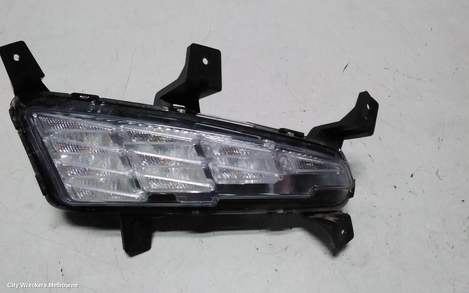 HYUNDAI I30 RIGHT INDICATOR/FOG/SIDE, DAYTIME RUNNING LAMP, W/ MULTI LED TYPE, PD, HATCH (S. KOREA VIN KMHH), ACTIVE/ELITE, 08/2020 - 12/2023 - Image 2