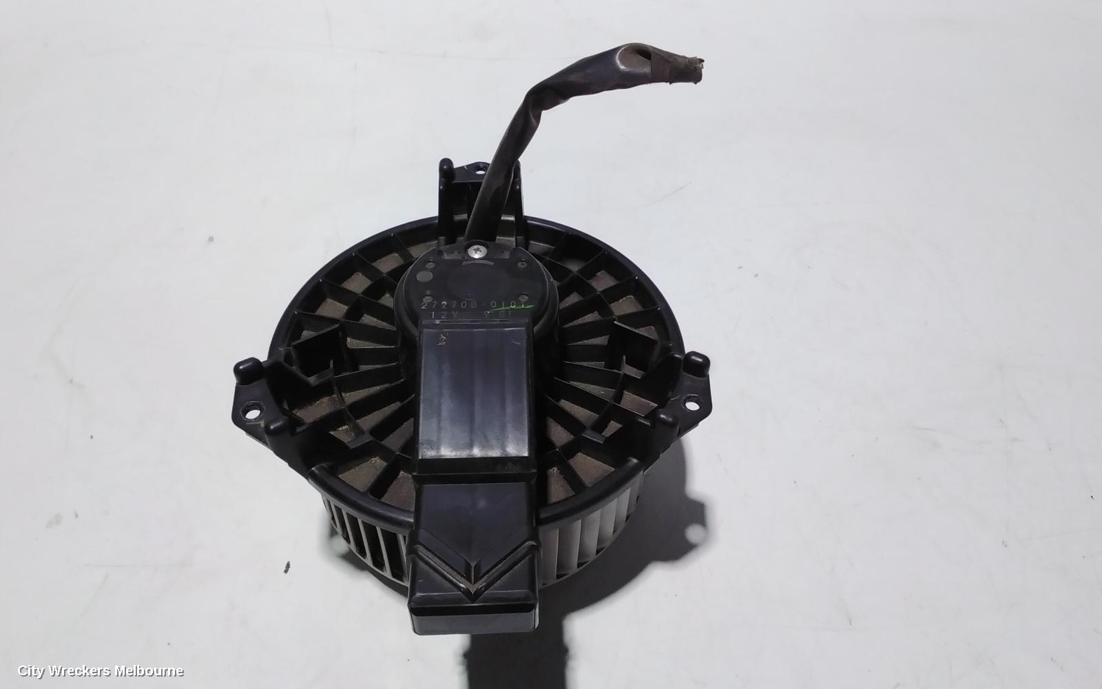 TOYOTA HIACE HEATER FAN MOTOR, FRONT, TRH/KDH, 03/2005 - 04/2019 - Image 1