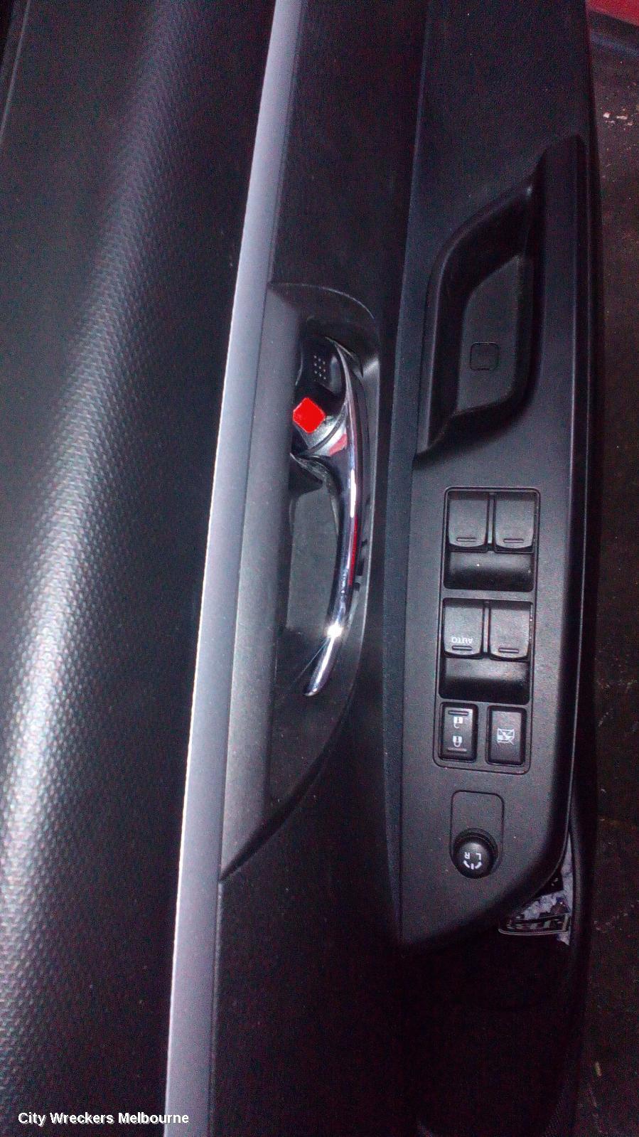 SUZUKI SWIFT PWR DR WIND SWITCH, RH FRONT (MASTER SWITCH), FZ, 18 PIN TYPE, 08/2010 - 03/2017 - Image 1