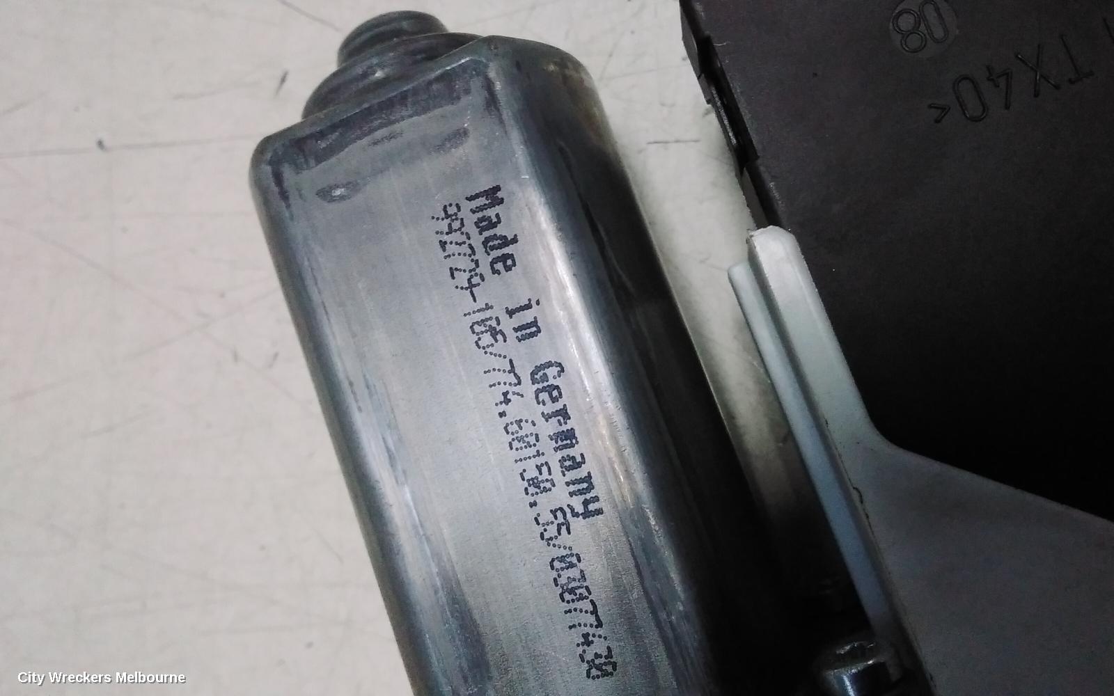 VOLKSWAGEN GOLF LEFT FRONT WINDOW REG/MOTOR, GEN 5, 5DR HATCH, DOOR REG ASSY (REG AND MOTOR), STD TYPE, 06/2004 - 02/2009 - Image 2