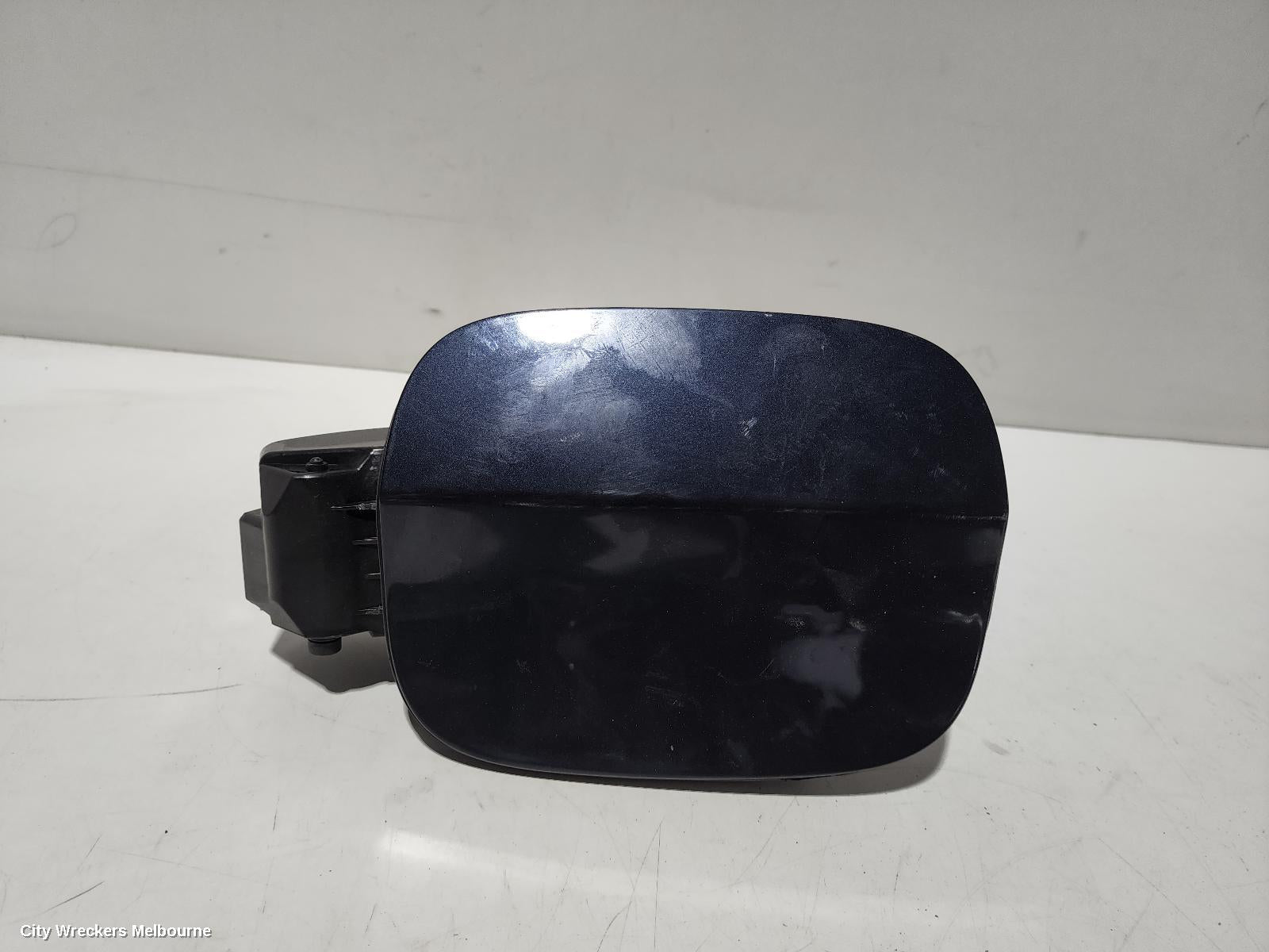 AUDI Q5 FUEL DOOR / FILLER, 8R, FUEL DOOR, 12/2008 - 01/2017 - Image 1