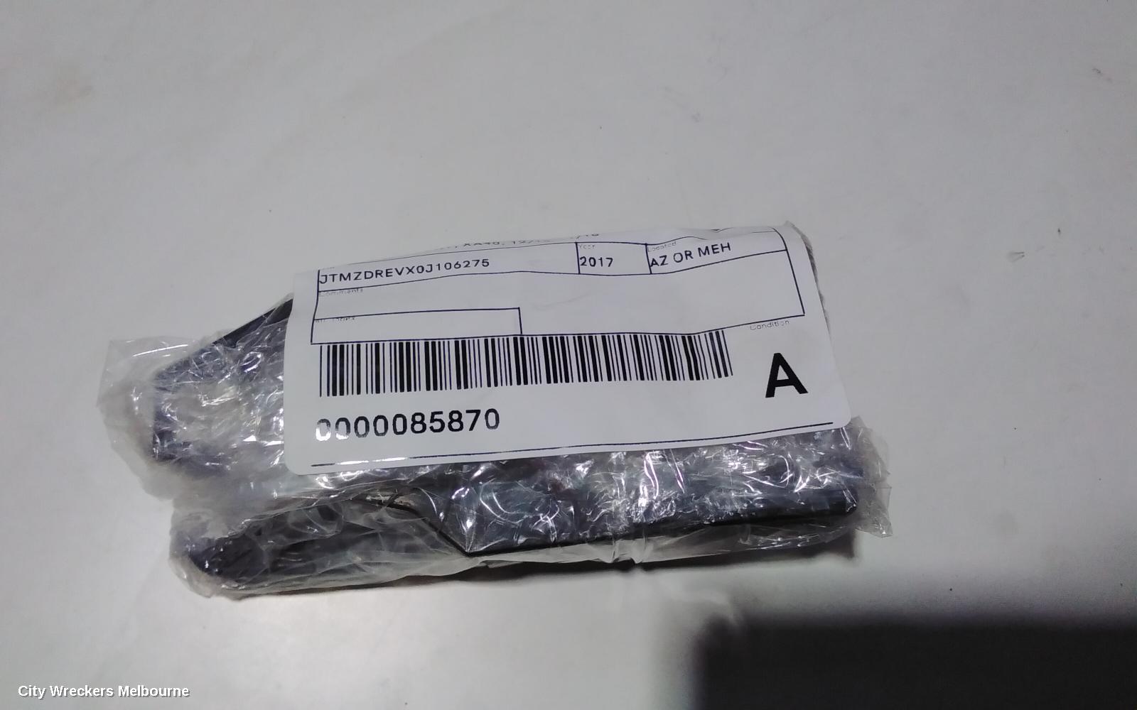 TOYOTA RAV4 DOOR HANDLE, INNER, LH FRONT, XA40, 12/2012 - 11/2018 - Image 3
