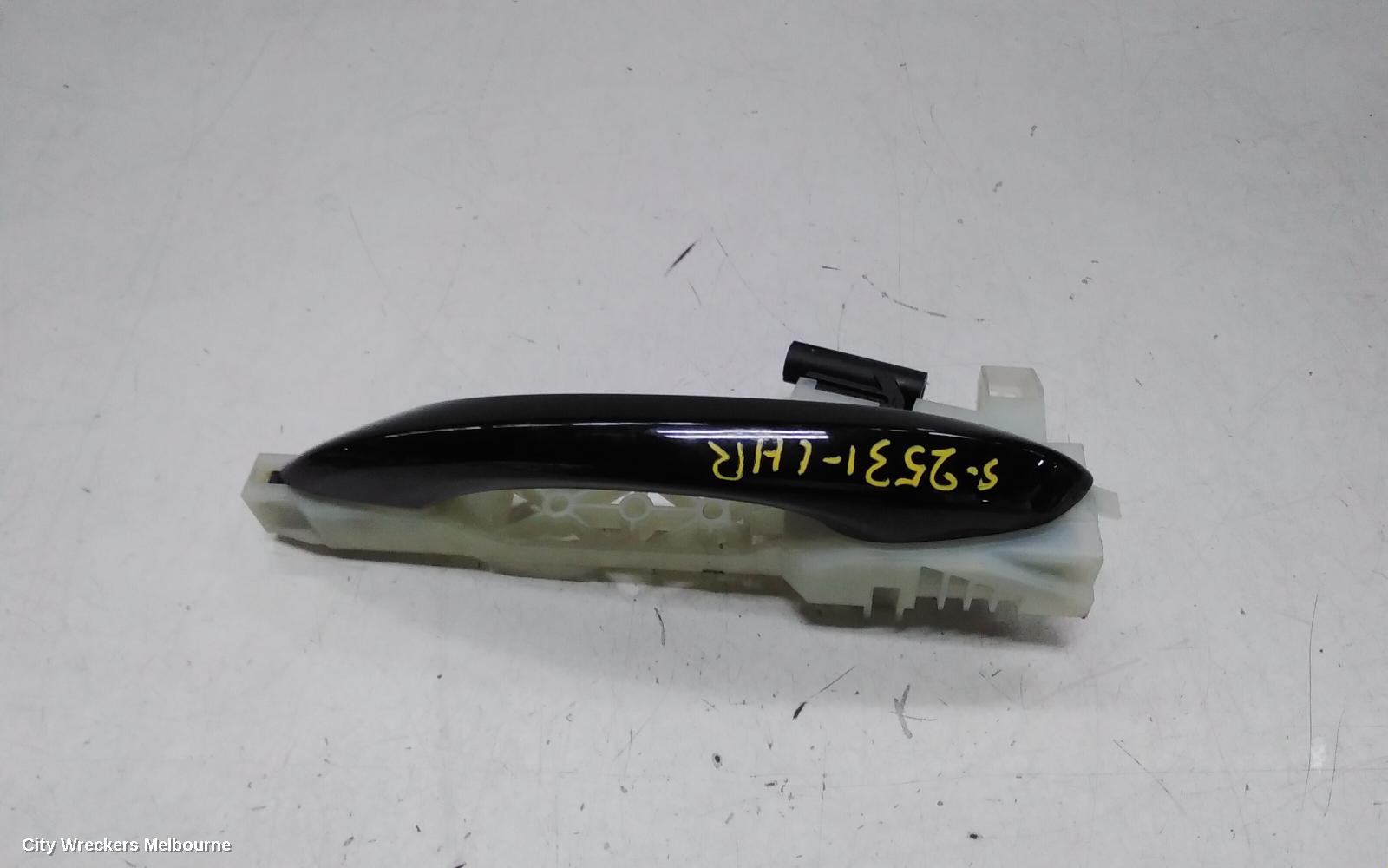 HYUNDAI TUCSON DOOR HANDLE, OUTER, LH REAR, COLOUR CODED, NX4, 02/2021 ONWARDS - Image 1