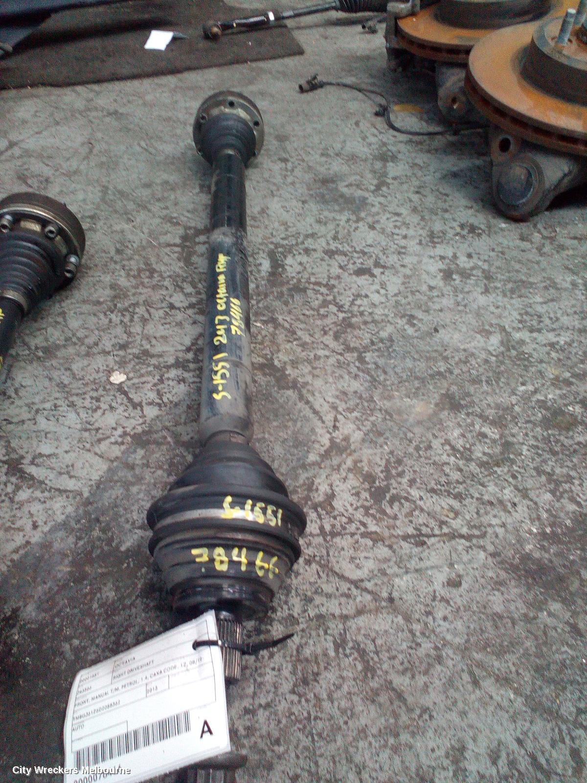SKODA OCTAVIA RIGHT DRIVESHAFT, FRONT, MANUAL T/M, PETROL, 1.4, CAXA CODE, 1Z, 08/2010 - 10/2013 - Image 1