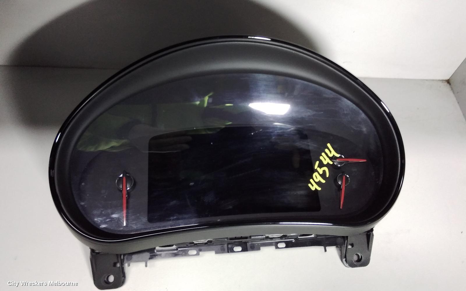 HOLDEN INSIGNIA INSTRUMENT CLUSTER, 2.8, AUTO T/M TYPE, GA, 06/2015 - 01/2017 - Image 1