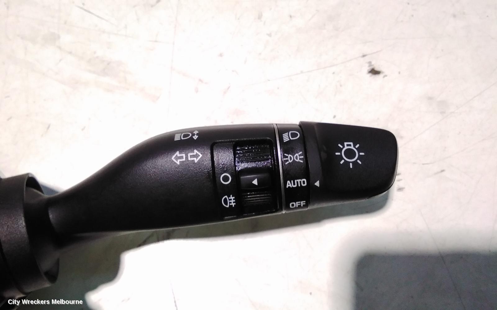 HYUNDAI I30 COMBINATION SWITCH, COMBINATION SWITCH ASSY, NON REAR FOGLAMP TYPE, PD, HATCH (S. KOREA VIN KMHH), 03/2017 ONWARDS - Image 3