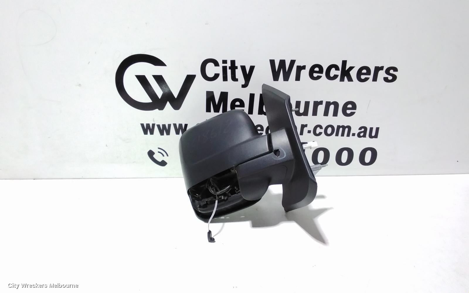 MITSUBISHI EXPRESS RIGHT DOOR MIRROR, SN, BLACK TYPE, 03/2020 ONWARDS - Image 1