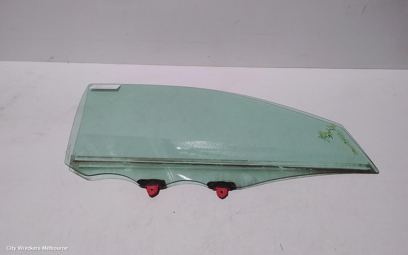 TOYOTA AURION RIGHT FRONT DOOR WINDOW, GSV40R, 10/2006 - 03/2012 - Image 1