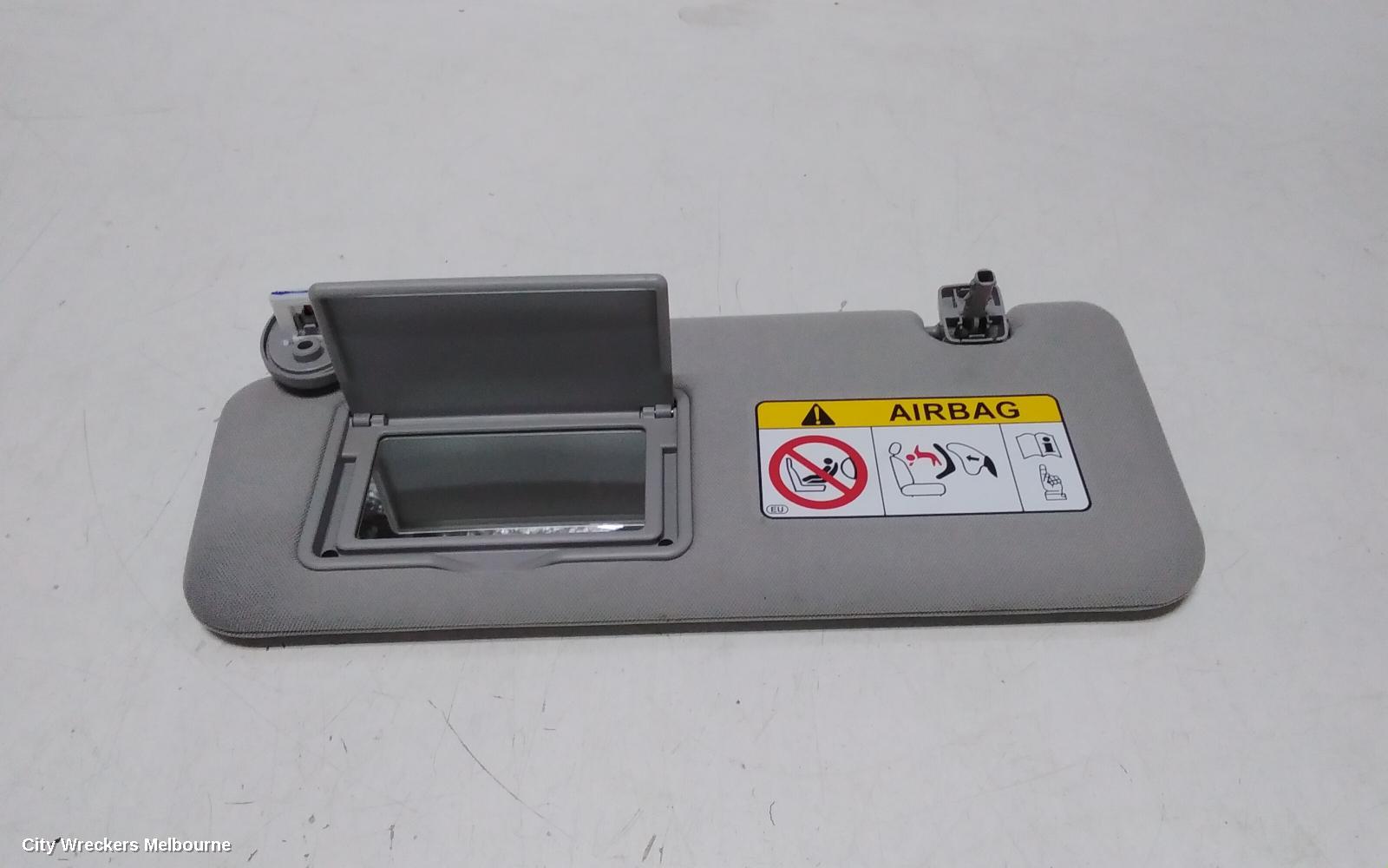 TOYOTA KLUGER SUNVISOR, XU70 SERIES, LH SIDE, 03/2021 ONWARDS - Image 3