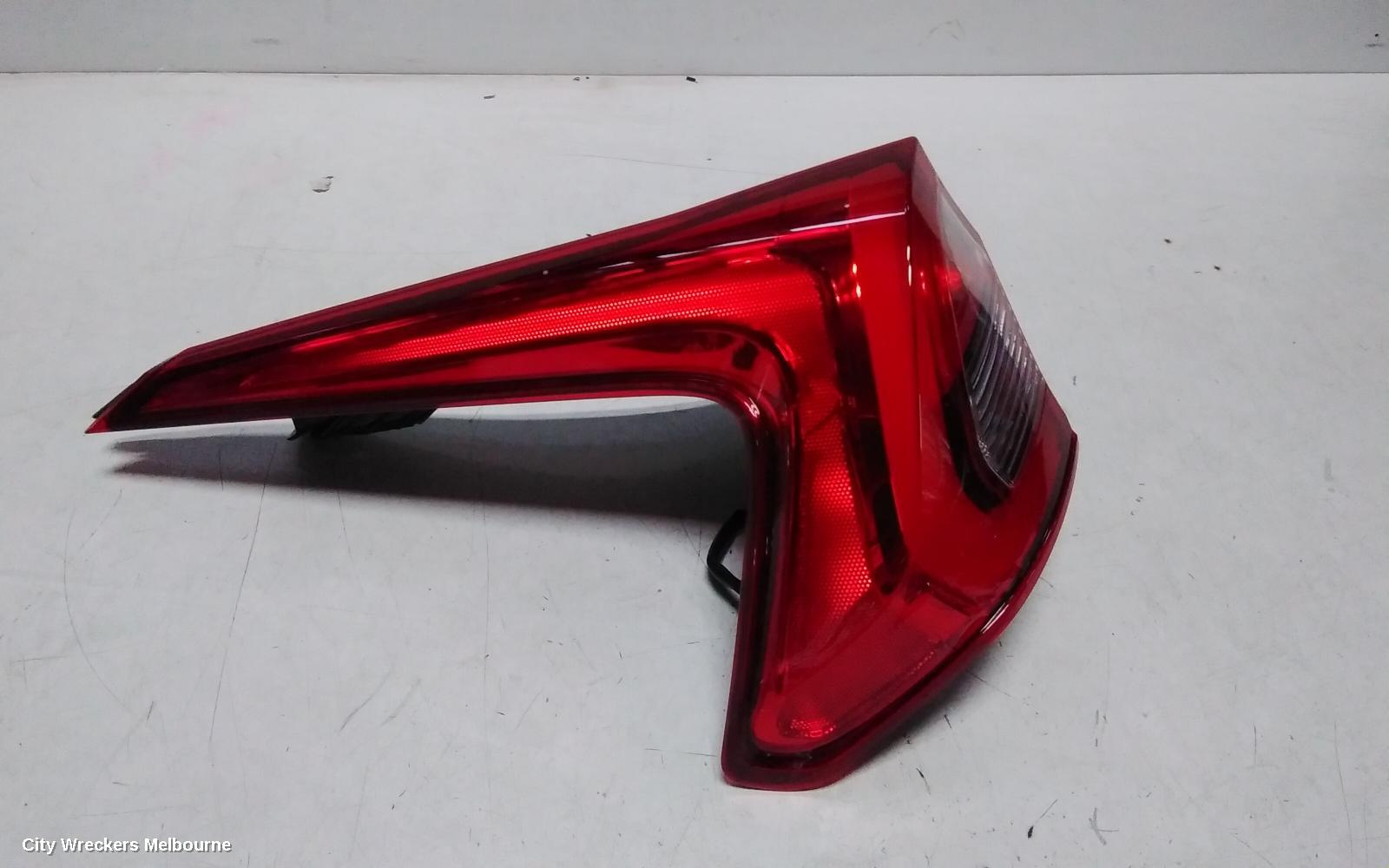 MITSUBISHI ECLIPSE CROSS LEFT TAILLIGHT, YA, IN BODY, 11/2017 - 09/2020 - Image 3
