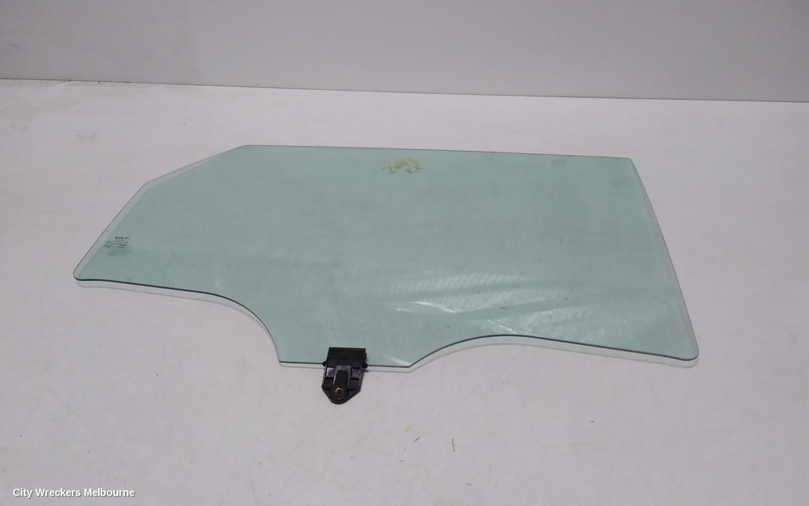 KIA SPORTAGE RIGHT REAR DOOR WINDOW, NQ5, 09/2021 ONWARDS - Image 2