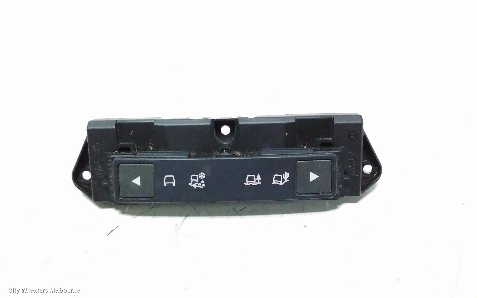 LAND ROVER RANGEROVER EVOQUE, L538, 11/2011 - 01/2019, BJ3214B596AC RANGE ROVER EVOQUE (L538) 2012 MULTIPLE SWITCH: 118907 - Image 1
