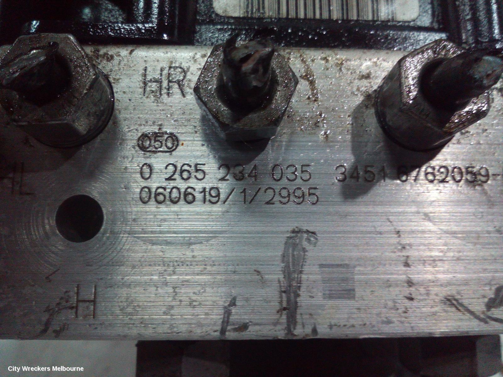 BMW X3 ABS PUMP/MODULATOR, E83, ON MODULE P/N 34513424682, 06/2004 - 11/2010 - Image 3