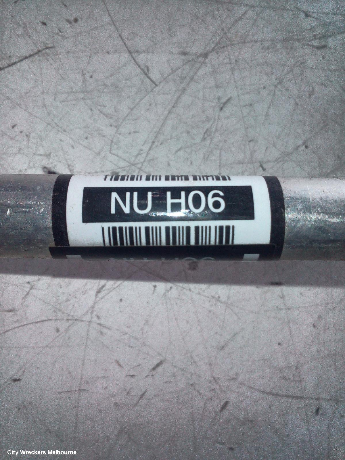 HYUNDAI KONA A/C HOSES, OS, PETROL, 2.0, G4NH, COMPRESSOR TO CONDENSER, 09/2017 - 10/2020 - Image 3