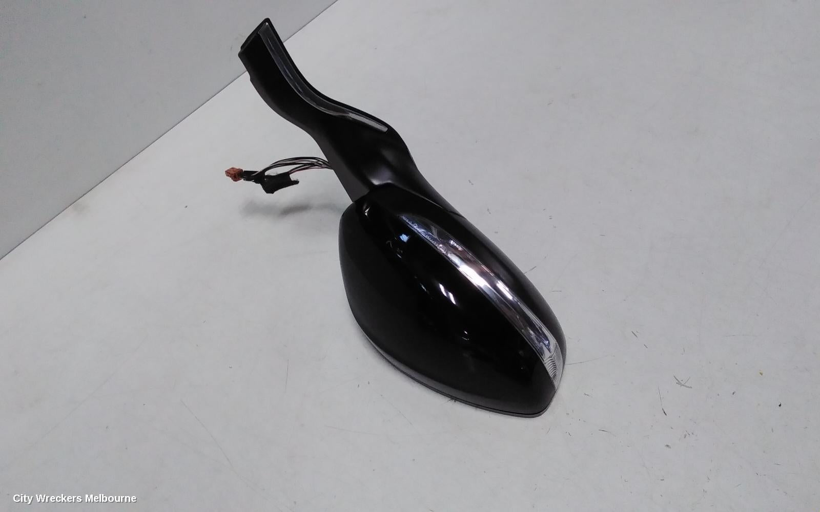 PEUGEOT 208 RIGHT DOOR MIRROR, A9, POWER FOLD, NON CHROME TRIM, COLOUR CODED COVER TYPE, 10/2012 - 12/2018 - Image 3