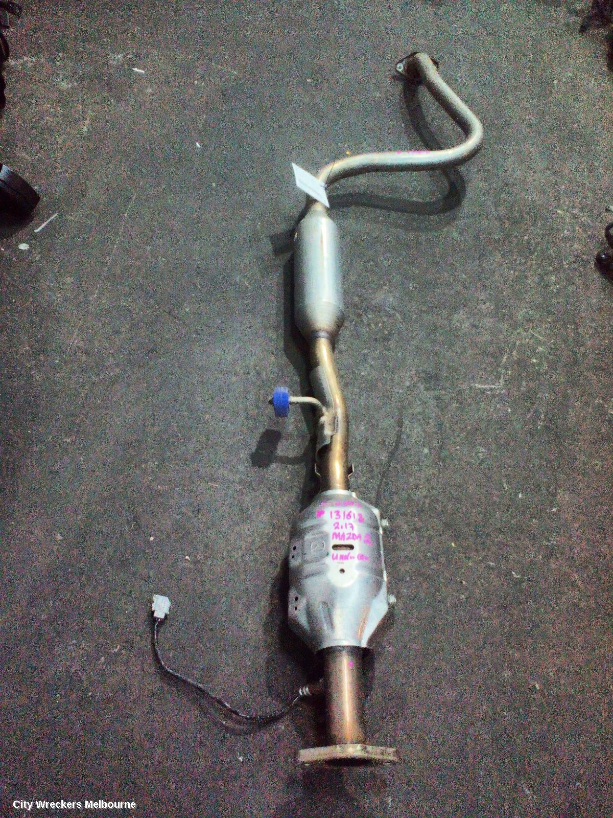 MAZDA 2 CATALYTIC CONVERTER, UNDER CAR-CAT TYPE, PETROL, 1.5, F-5P, ELEC CAM ACTUATOR TYPE, DJ/DL, 09/2014 ONWARDS - Image 3