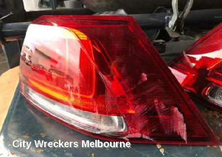 VOLKSWAGEN GOLF RIGHT TAILLIGHT, GEN 7, HATCH, STANDARD, TRENDLINE/COMFORTLINE, NON LED TYPE, NON TINTED TYPE, 03/2013 - 03/2017 - Image 2