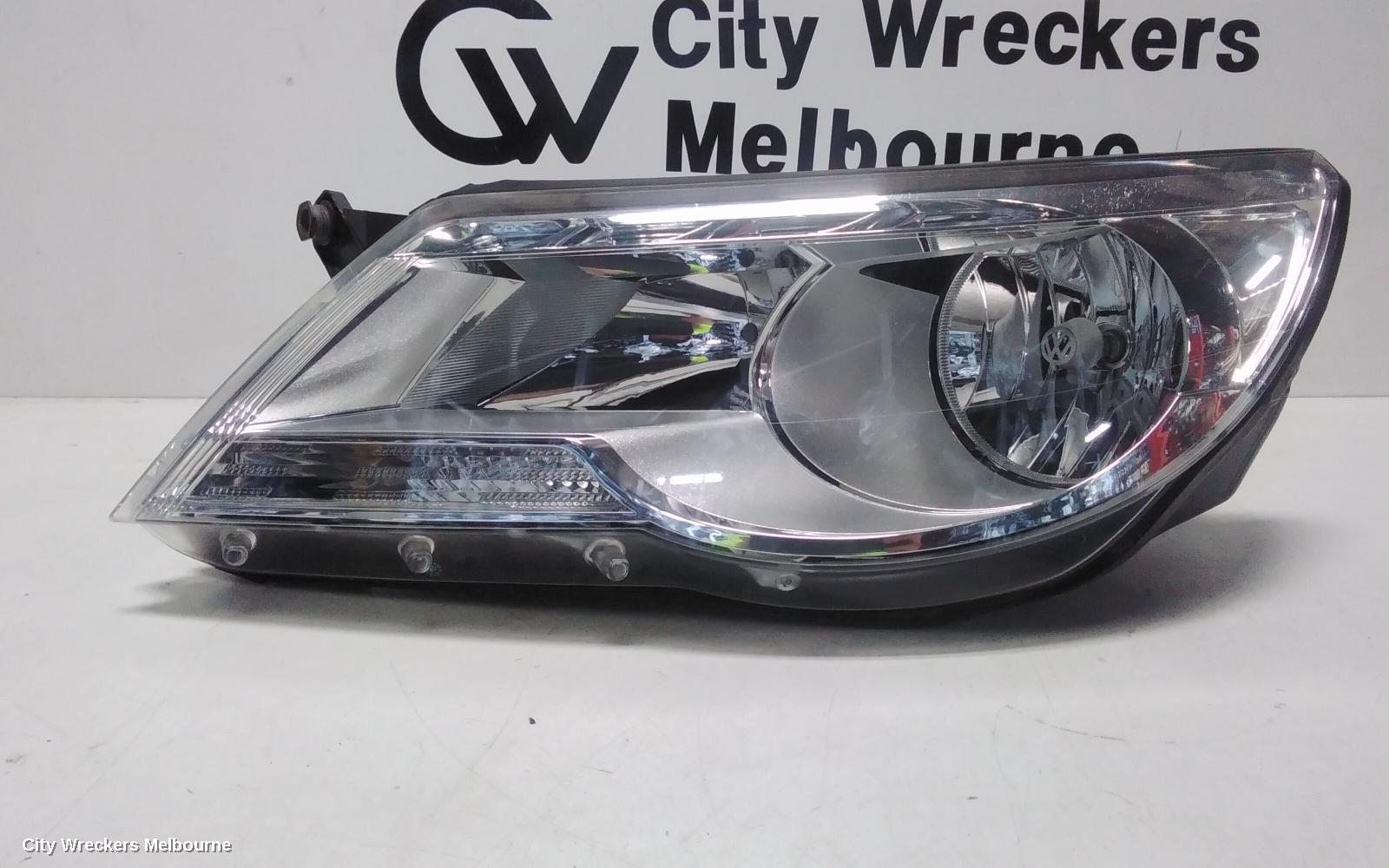 VOLKSWAGEN TIGUAN LEFT HEADLAMP, 5N, HALOGEN TYPE, 05/2008 - 06/2011 - Image 2