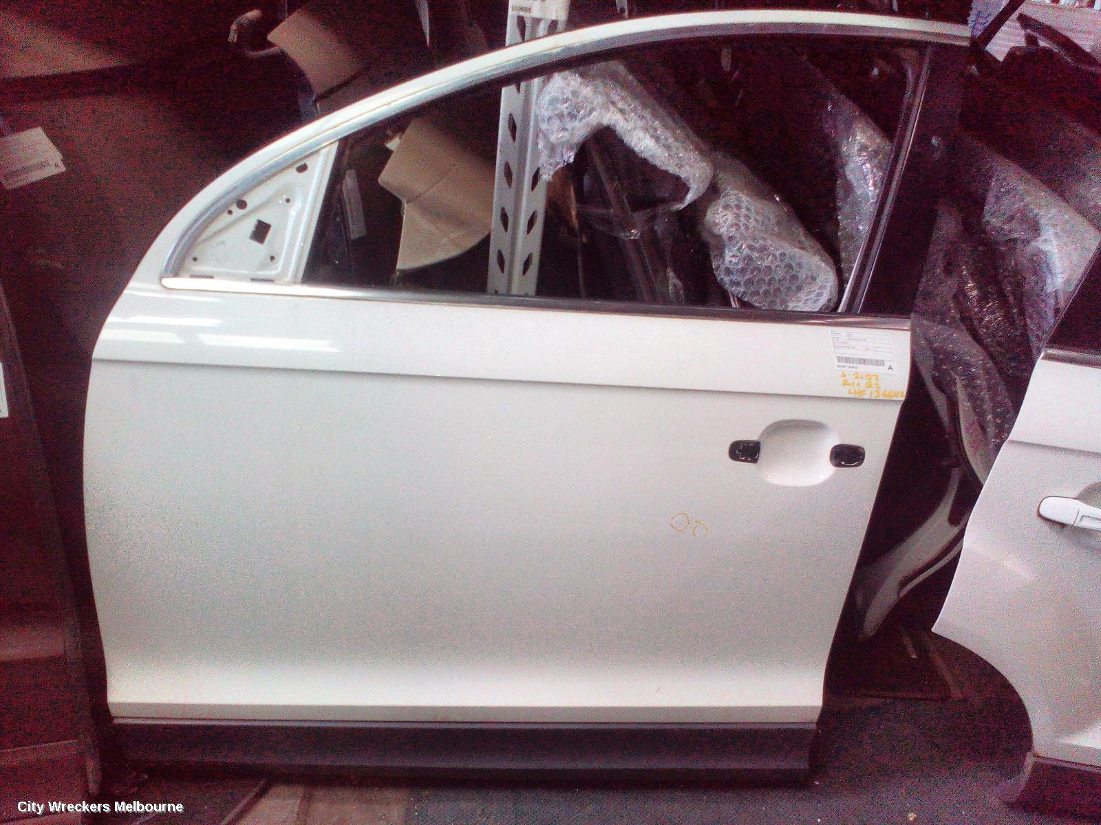 AUDI Q7 LEFT FRONT DOOR, 4L, 09/2006 - 08/2015 - Image 2