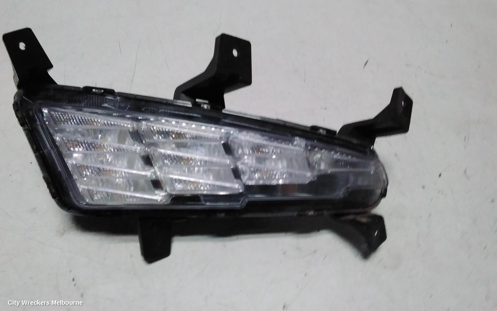 HYUNDAI I30 RIGHT INDICATOR/FOG/SIDE, DAYTIME RUNNING LAMP, W/ MULTI LED TYPE, PD, HATCH (S. KOREA VIN KMHH), ACTIVE/ELITE, 08/2020 - 12/2023 - Image 3