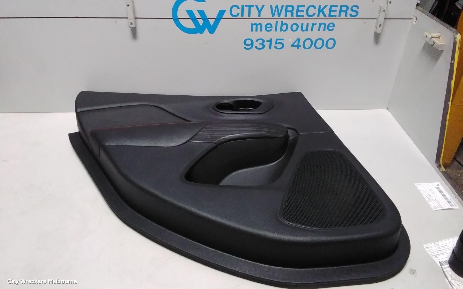 JEEP CHEROKEE DOOR TRIM, LH REAR, KL, LEATHER, TRAILHAWK, 02/2014 - 03/2018 - Image 2