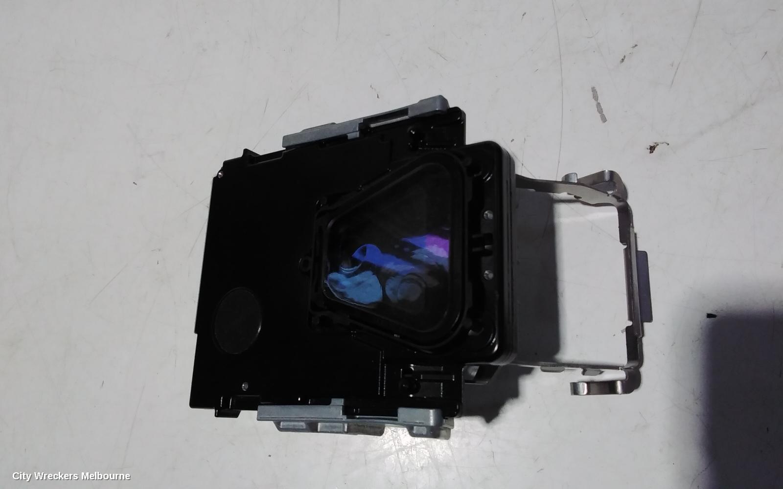 AUDI Q7 REVERSE CAMERA, 4M, FRONT CAMERA (WINDSHIELD MOUNTED), 09/2015 ONWARDS - Image 2