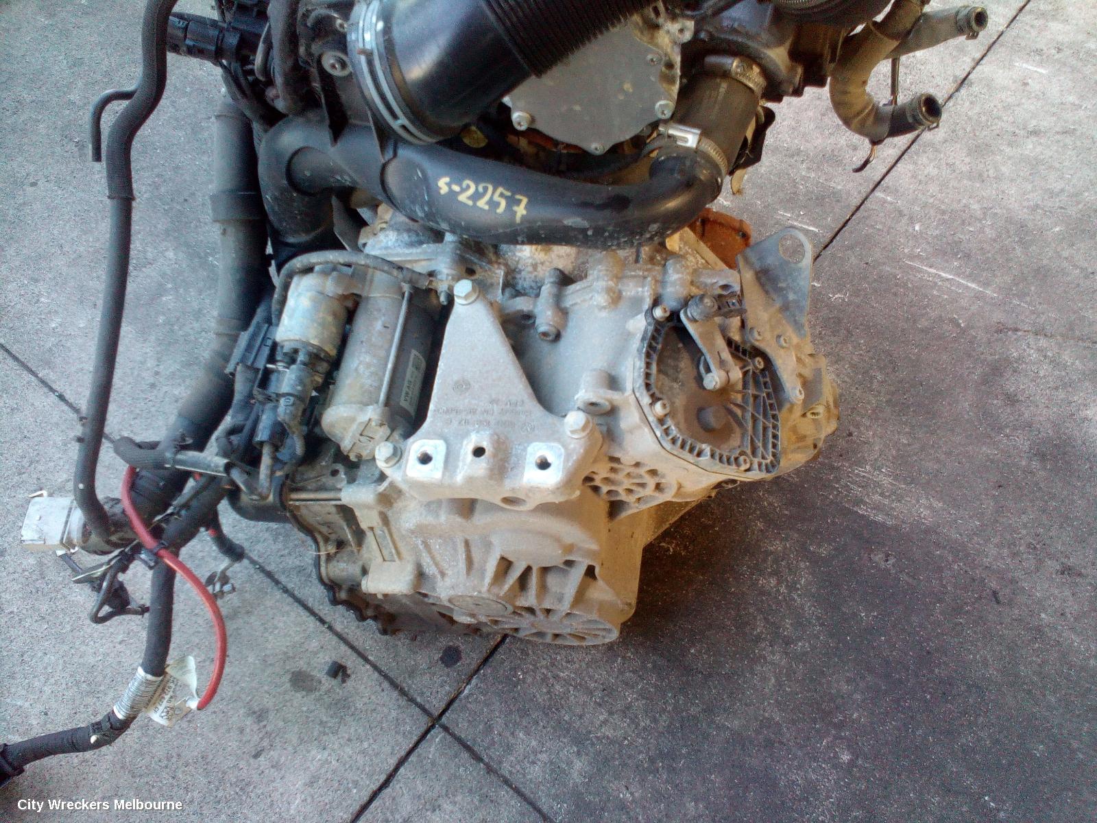 VOLKSWAGEN PASSAT TRANS/GEARBOX, AUTO, PETROL, 1.8, TURBO, B8/MK7, REY CODE, 06/2015 - 10/2019 - Image 1