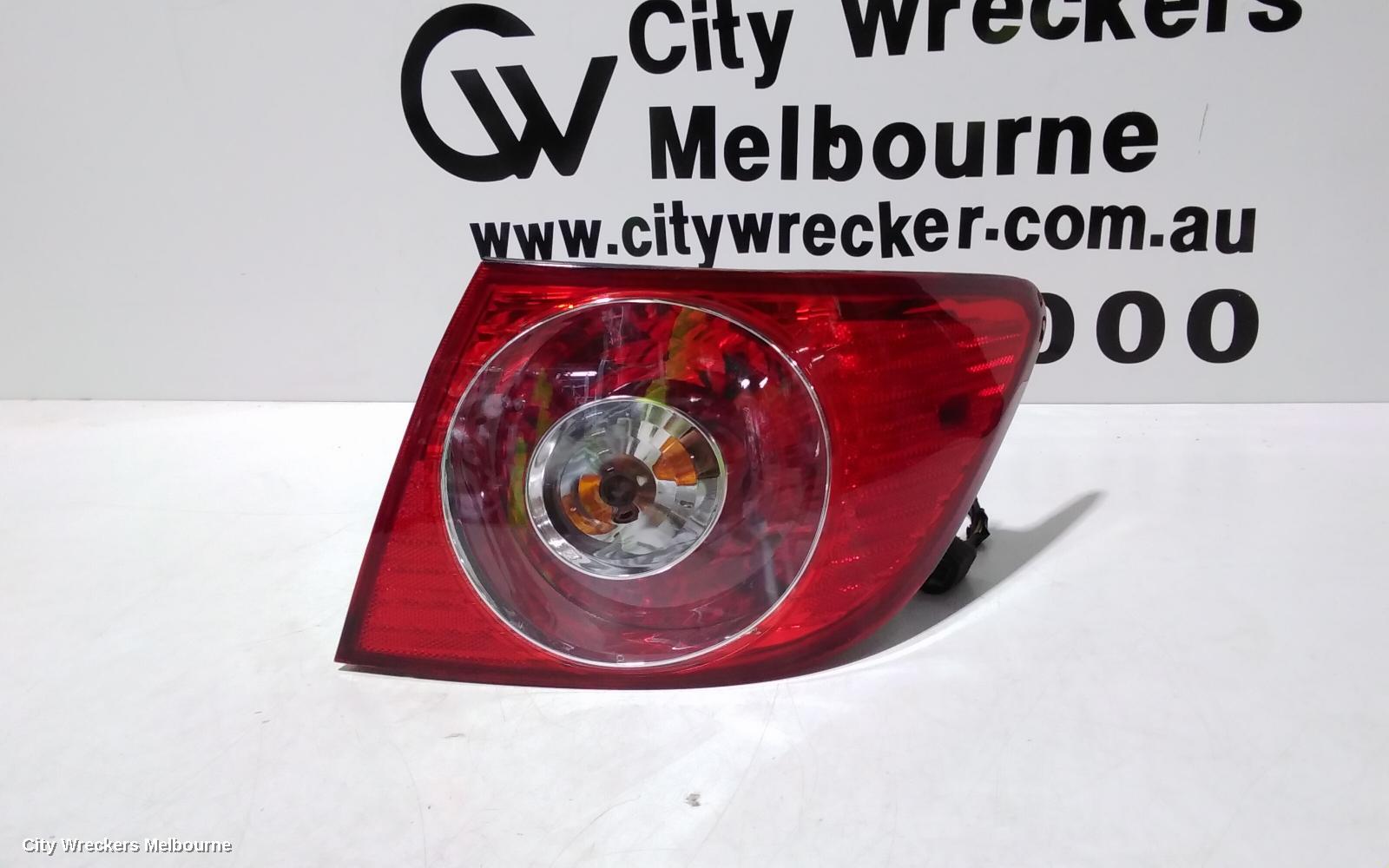 HOLDEN EPICA RIGHT TAILLIGHT, EP, 02/2007 - 07/2008 - Image 2