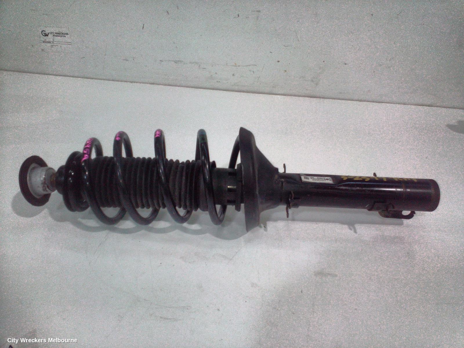 VOLKSWAGEN GOLF RIGHT FRONT STRUT, GEN 4 09/1998 - 06/2004 - Image 3