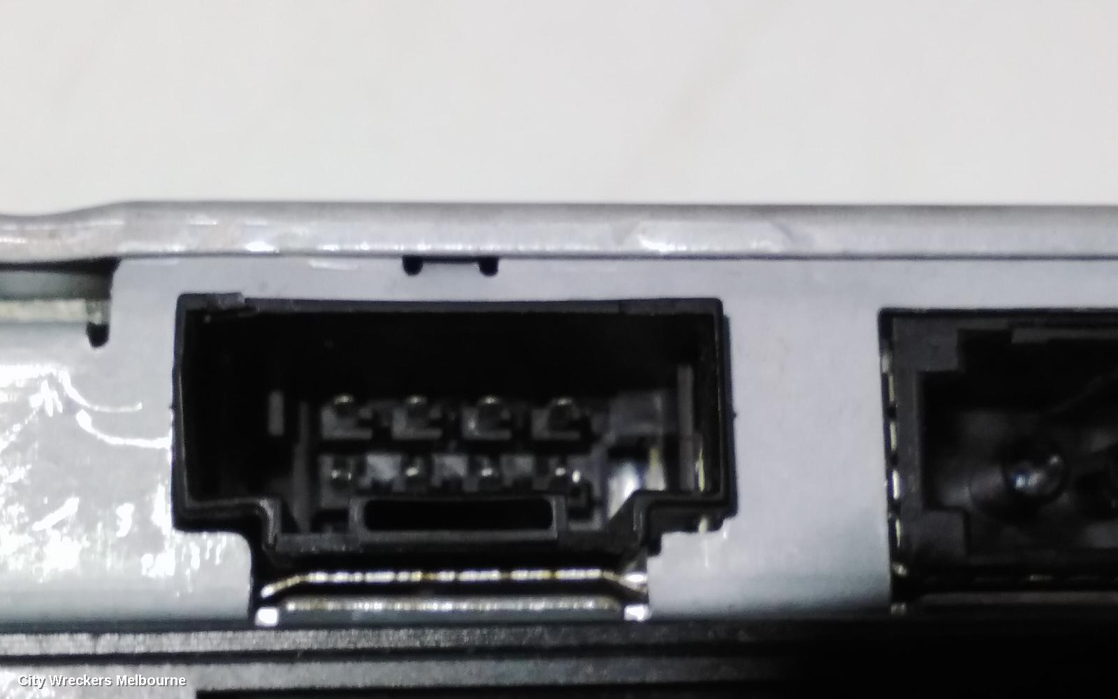 AUDI Q7 RADIO/CD/DVD/SAT/TV, K-BOX RADIO RECEIVER, 4L, 09/2006 - 08/2015 - Image 3