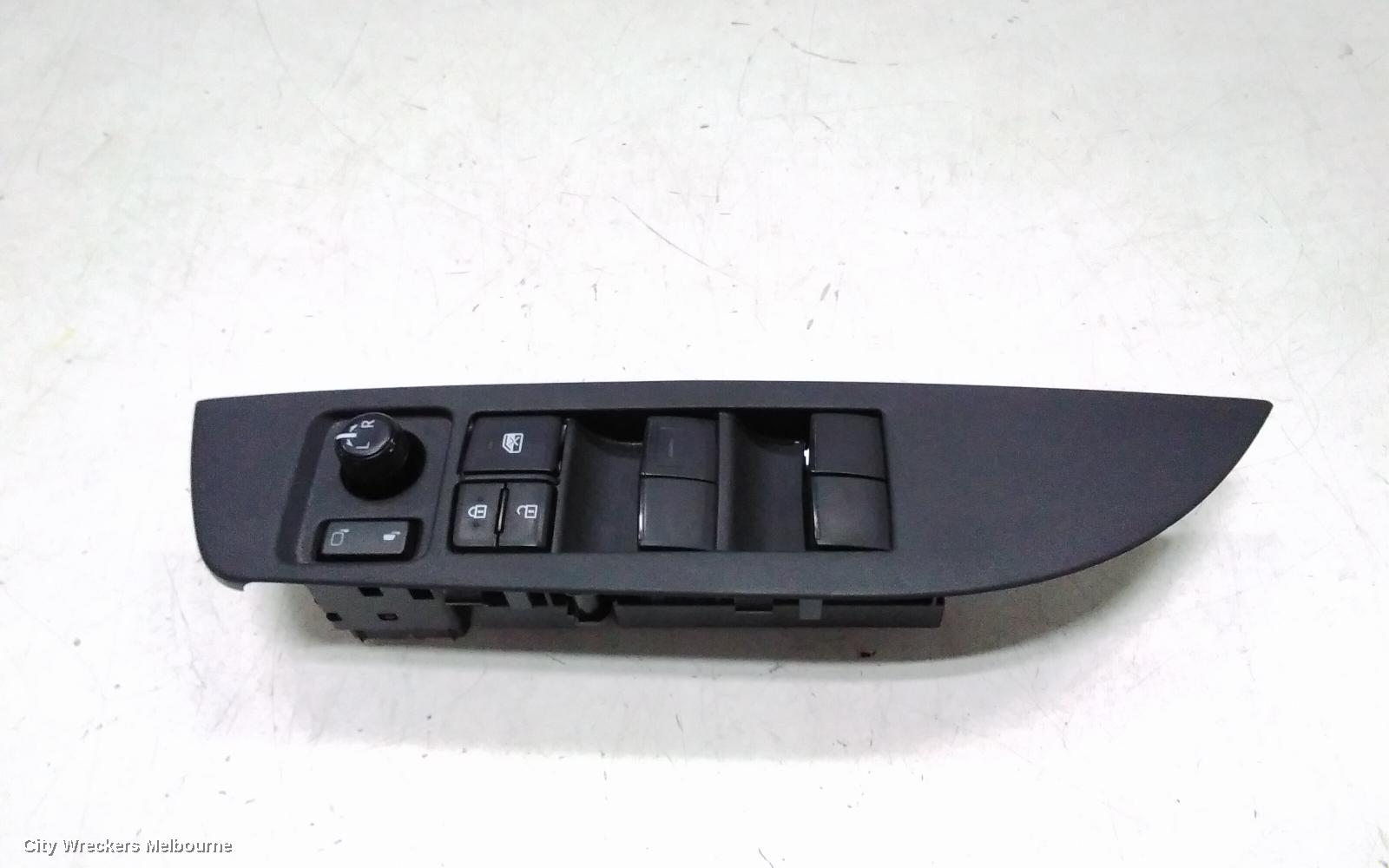 TOYOTA COROLLA PWR DR WIND SWITCH, RH FRONT (MASTER SWITCH), W/ AUTO FOLDING MIRROR TYPE, E210, 07/2018 ONWARDS - Image 2